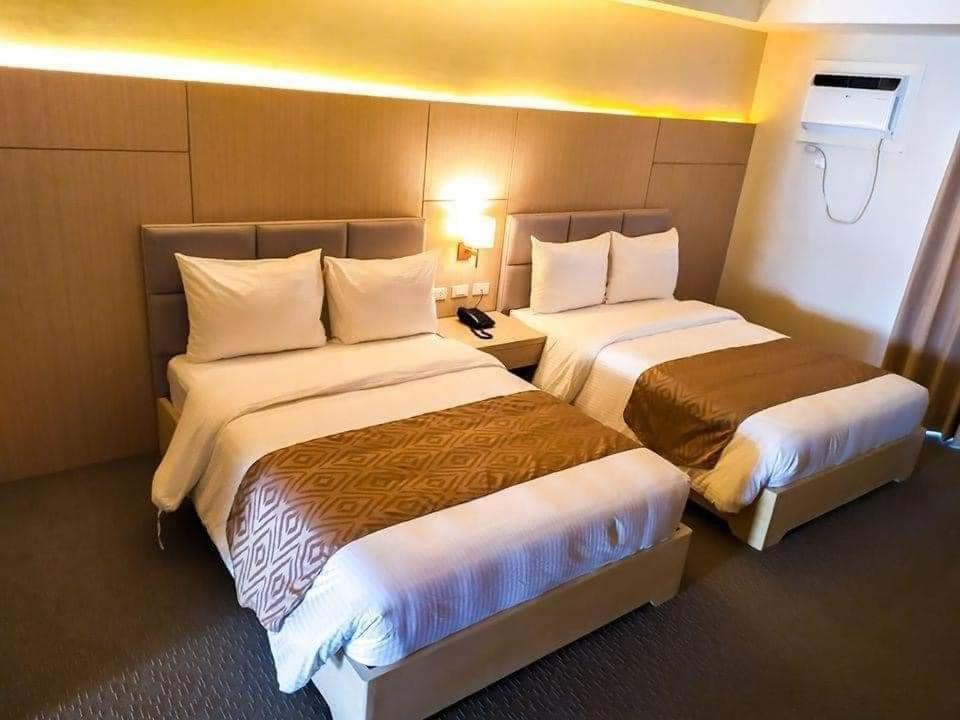 Sotogrande Neopolitan Hotel Quezon City Ngoại thất bức ảnh